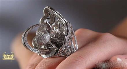 رکورد بیشترین تعداد الماس بر روی انگشتر